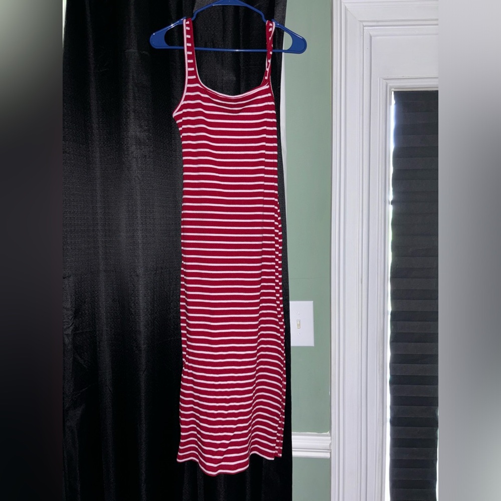 Spilt thigh striped dress